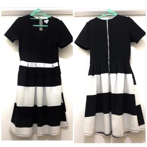 LuLaRoe Amelia Dress with Pockets!